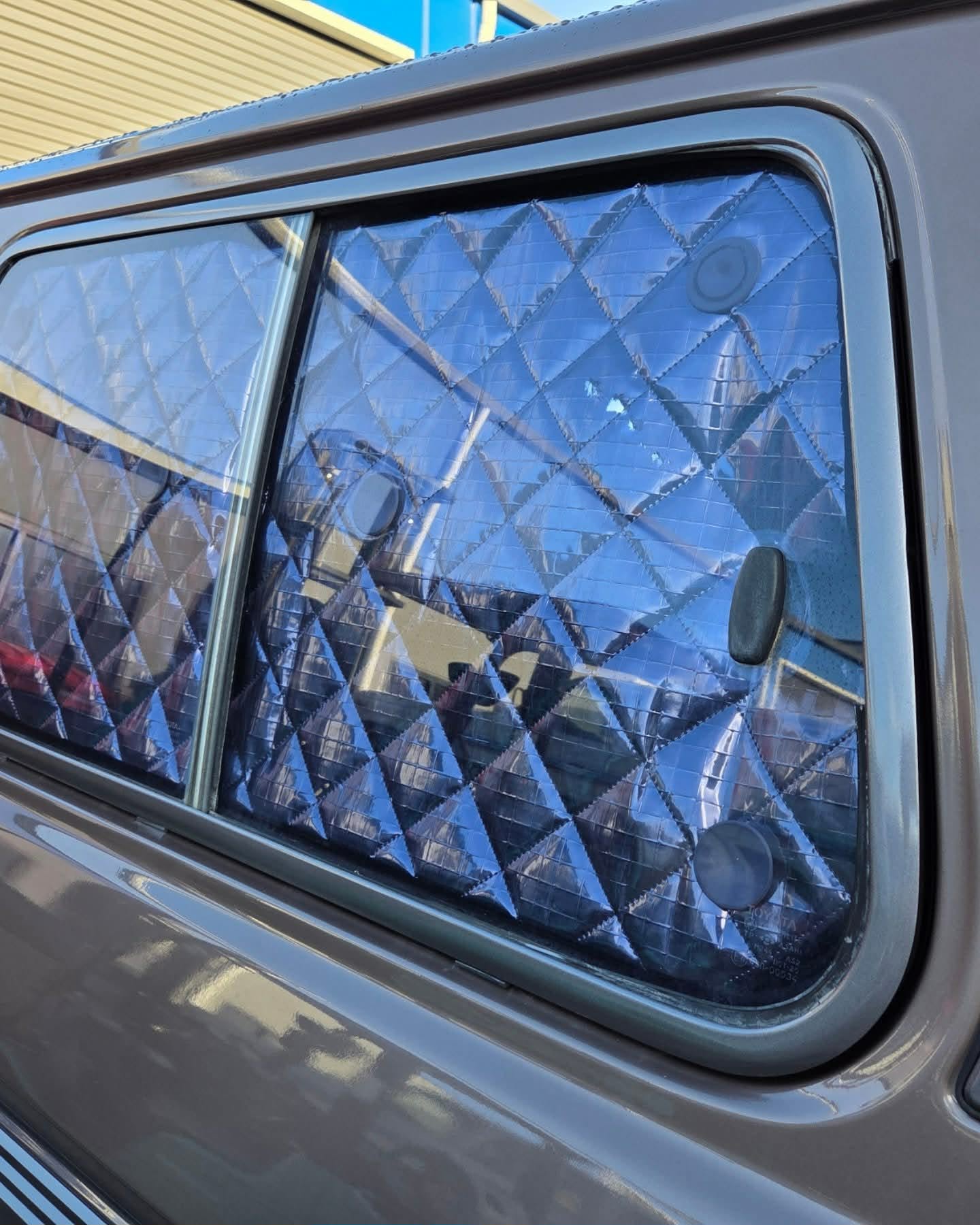 60 Series Landcruiser Solar Screens